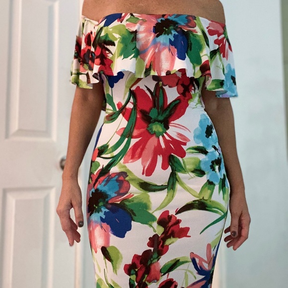 Use with tag 🏷 Long floral dress💐 - Picture 3 of 8